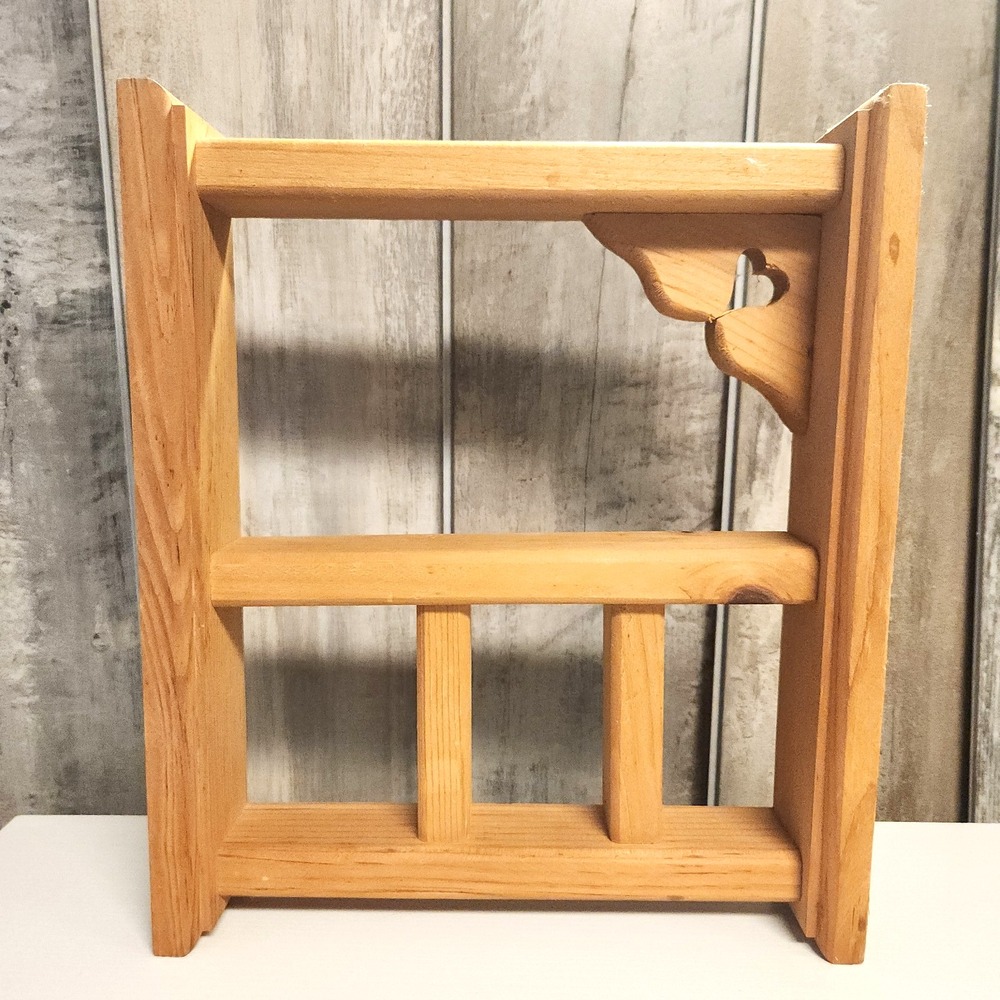 Vintage Wooden Wall Curio Heart Cut Out Shadow Box Country Cottage Display Shelf